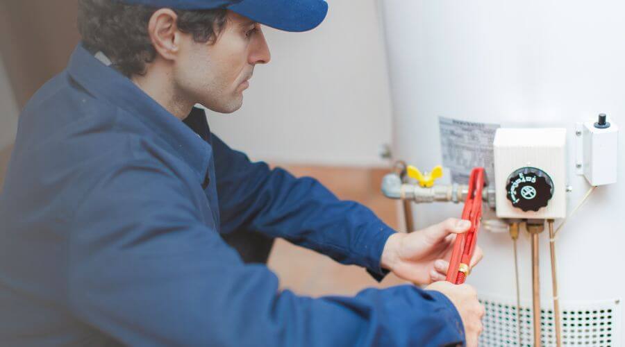 Local expert plumbing services in Crater Lake, OR